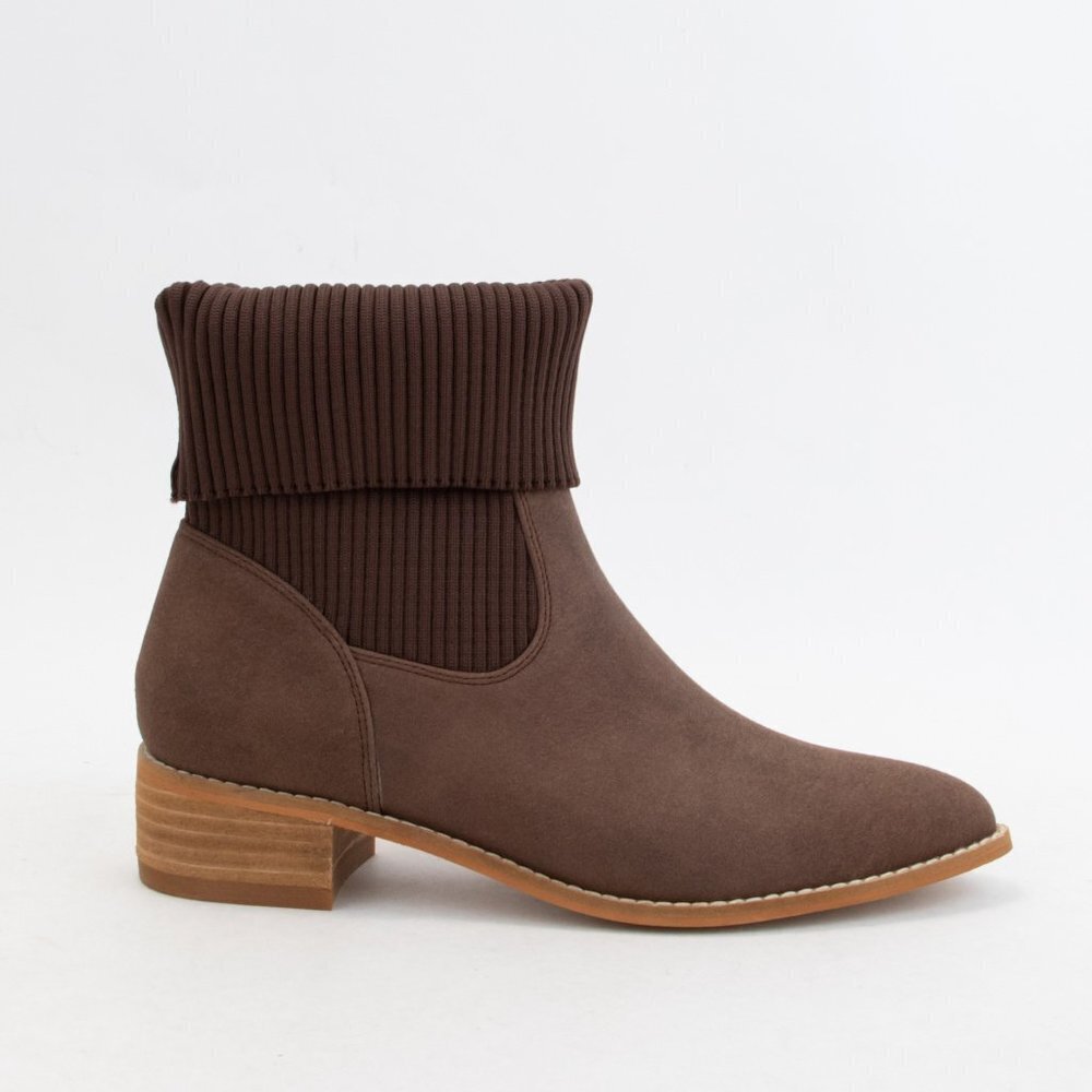 KAREN RIBBED SOCKS KNIT CUFF POINTED TOE BOOTS CHESTNUT SIZE 5.5 - Picture 1 of 1